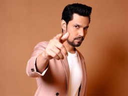 Randeep Hooda recalls airline shutdown caused to buy Rs. 50,000 tickets for 200 crew members of Swatantrya Veer Savarkar: “I was leaking money”