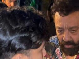 Sanjay Dutt gets stormed by fans for a selfie as he gets clicked