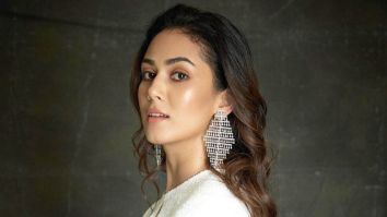Mira Rajput gives a glimpse into her home library, showcases rare illustrated Mahabharata gifted by her father