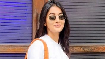 Gym girl Pooja Hegde gets clicked by paps in the city Gym girl Pooja Hegde gets clicked by paps in the city