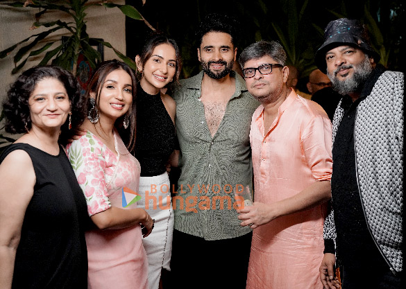 Photos: Bhumi Pednekar, Bhushan Kumar, Jackky Bhagnani, Rakul Preet Singh and more attended the success bash of Phir Aayi Hasseen Dillruba hosted by writer-producer Kanika Dhillon at her residence Photos: Bhumi Pednekar, Bhushan Kumar, Jackky Bhagnani, Rakul Preet Singh and more attended the success bash of Phir Aayi Hasseen Dillruba hosted by writer-producer Kanika Dhillon at her residence