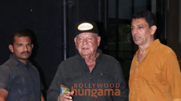 Photos: Salim Khan, Javed Akhtar and others grace the special screening of Angry Young Men