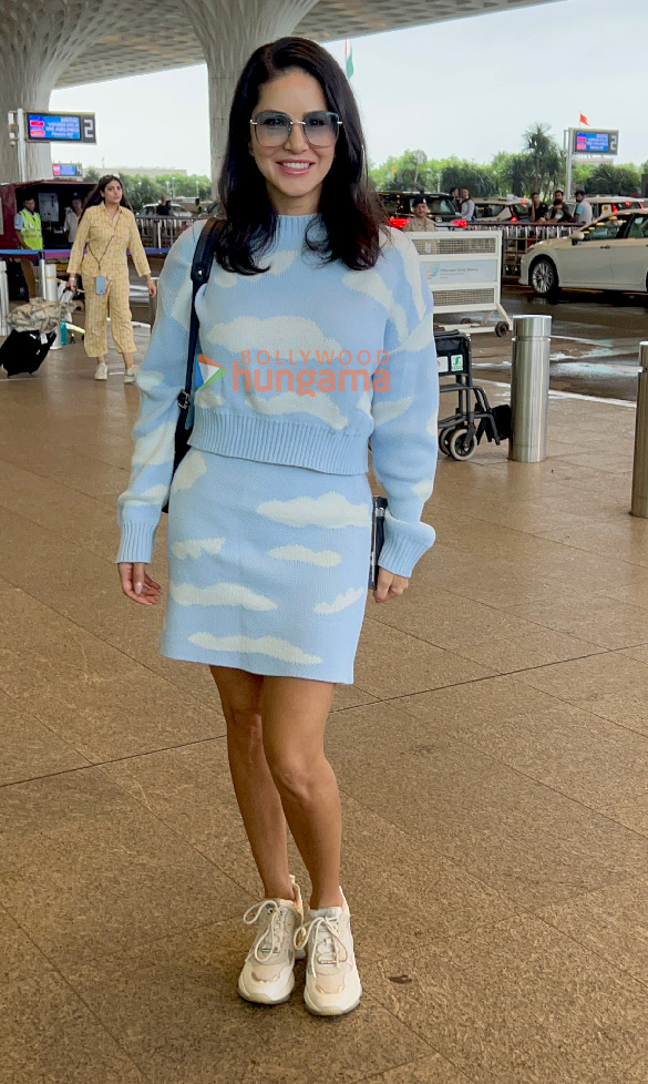 Photos: Arbaaz Khan, Sshura Khan, Sunny Leone, and others snapped at the airport Photos: Arbaaz Khan, Sshura Khan, Sunny Leone, and others snapped at the airport