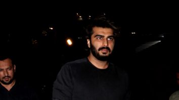 Photos: Arjun Kapoor, Karisma Kapoor and others snapped at Malaika Arora’s father’s house in Bandra