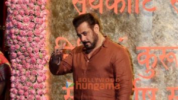 Photos: Salman Khan, Saif Ali Khan, Kareena Kapoor Khan, Tiger Shroff and others snapped at Ambani’s house for Ganesh Chaturthi celebration