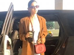 Our Gangu Alia Bhatt papped at the airport