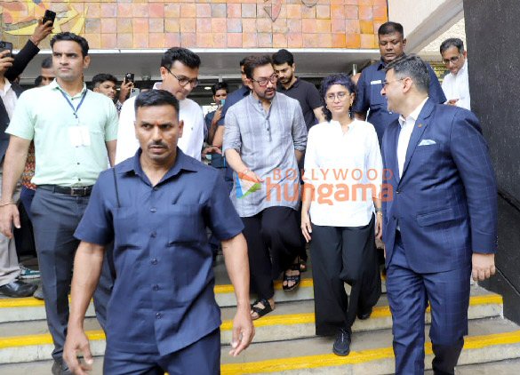 Photos: Aamir Khan, Kiran Rao and others attend the funeral of Ratan Tata Photos: Aamir Khan, Kiran Rao and others attend the funeral of Ratan Tata
