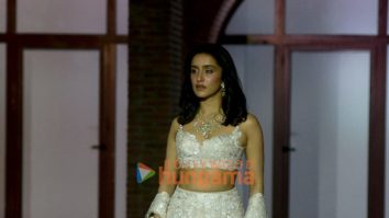 Photos: Shraddha Kapoor snapped walking ramp at a fashion show in Delhi