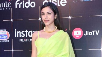 Shriya Pilgaonkar’s lai bhari saree look at Bollywood Hungama’s OTT India Fest