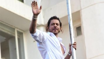 Shah Rukh Khan’s fans defend his absence from Mannat balcony on birthday amid death threat: “Probably the best decision”